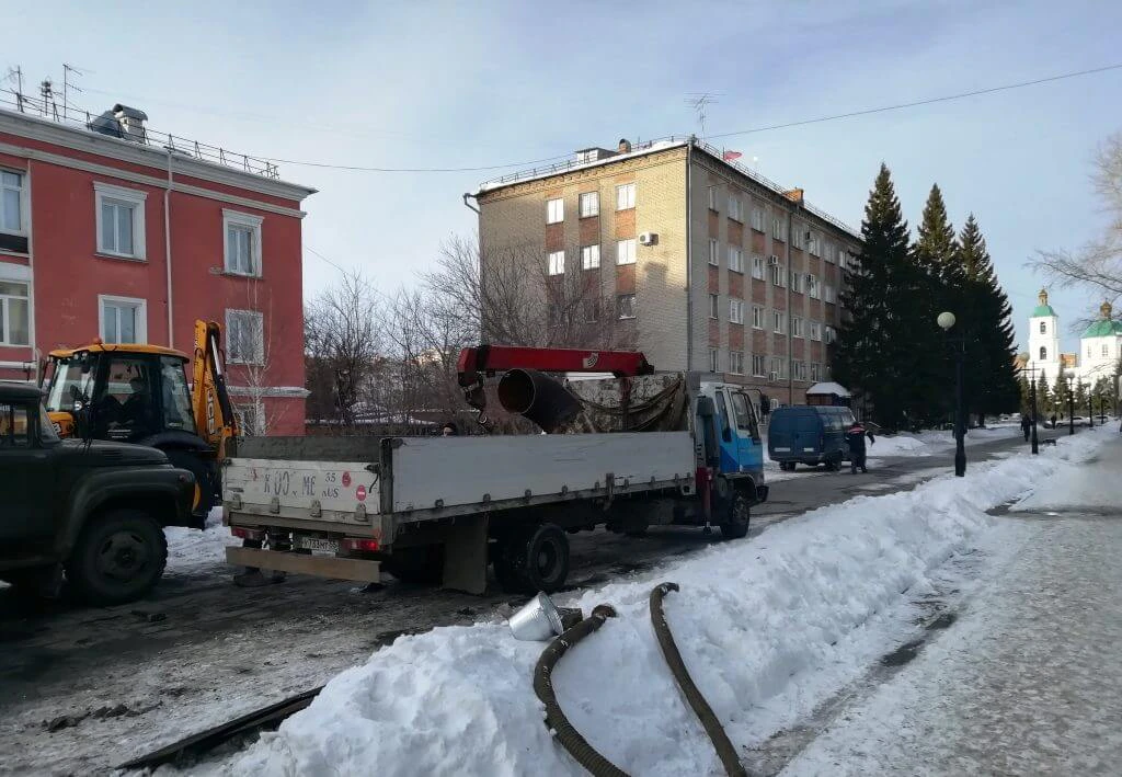 Иллюстрация к статье «ПАЦАНЫ, НЕ ТАМ ХОДИТЕ!»